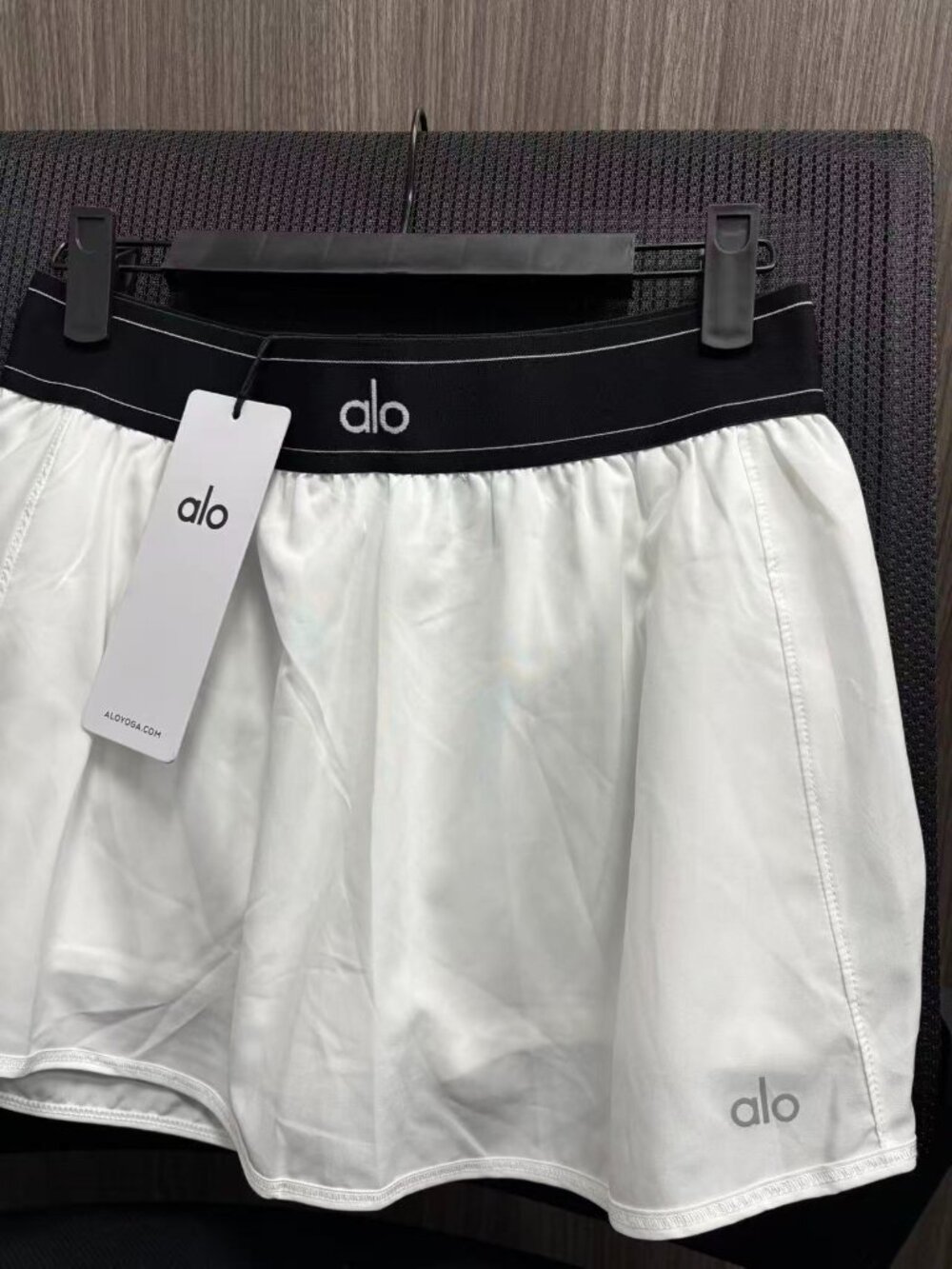 🎾ALO Yoga Match Point Tennis Skirt White Sporty Mini Skirt - Picture 4 of 6